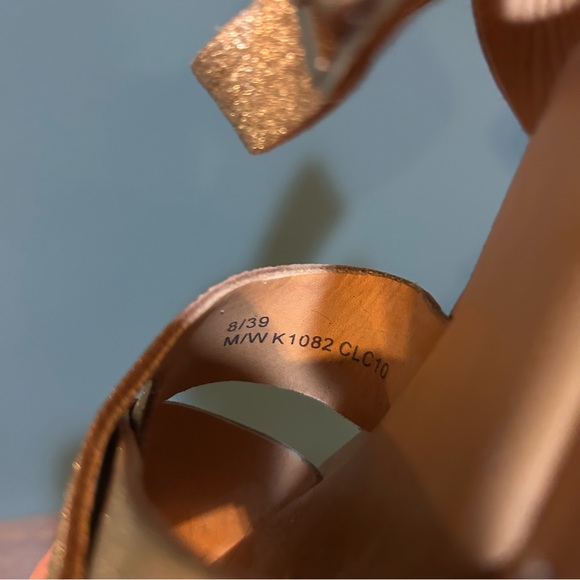 Kork-Ease Gold Metallic Leather Platform Wedge Sandals Size 8 / 39 - Picture 8 of 8